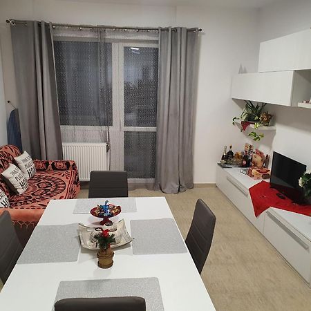 Lar Apartment Fokszany Pokój zdjęcie