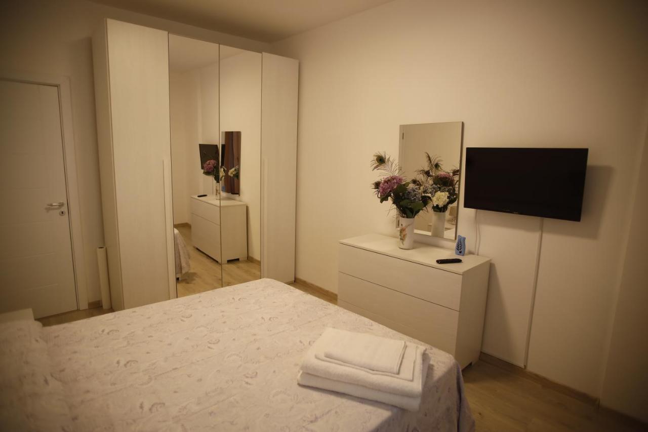 Lar Apartment Fokszany Zewnętrze zdjęcie